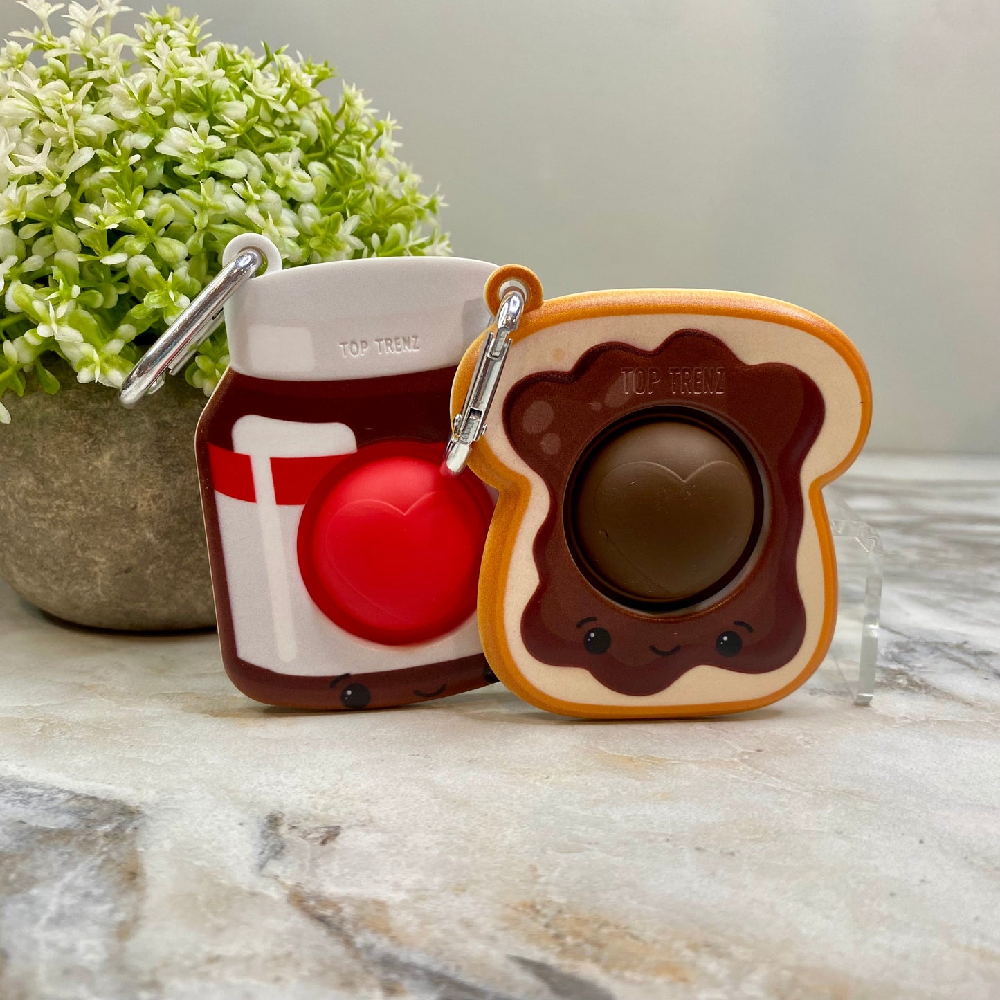 OMG Mega Pop Best Friend Keychains - Hazelnut Spread & Toast